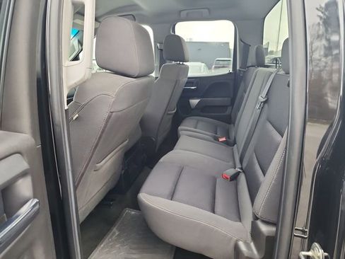 Used 2018 Chevrolet Silverado 1500 LT image 19