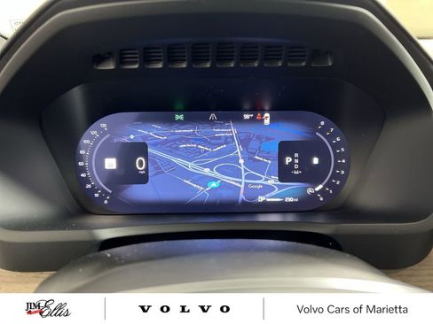 New 2026 Volvo XC90 B5 Core w/ Protection Package image 10