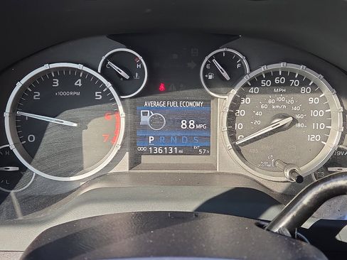 Used 2017 Toyota Tundra SR5 image 13