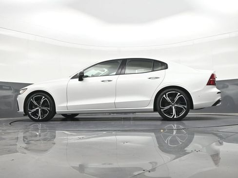 Certified 2024 Volvo S60 B5 Plus FWD image 26
