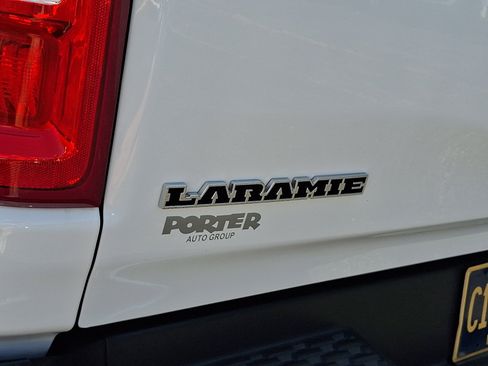 Used 2025 RAM 1500 Laramie AWD/4WD image 31