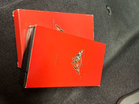 Used 2002 Chevrolet Corvette Z06 w/ Memory Pkg image 37