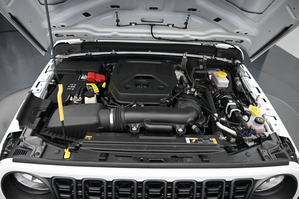 Used 2024 Jeep Wrangler Unlimited Sport AWD/4WD image 14