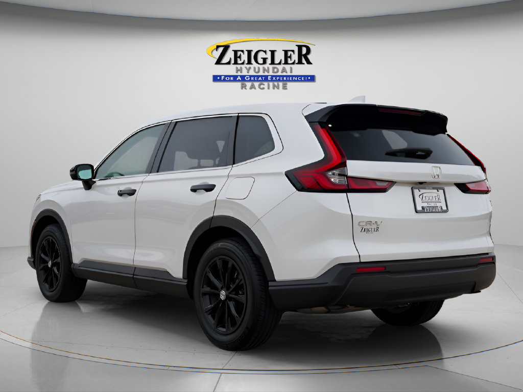 Used 2025 Honda CR-V EX image 5