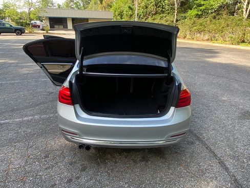 Used 2018 BMW 330i xDrive Sedan image 43