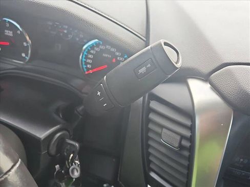 Used 2017 Chevrolet Suburban LT w/ Max Trailering Package image 11