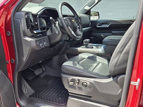 Used 2024 Chevrolet Silverado 1500 LTZ w/ Technology Package AWD/4WD image 16