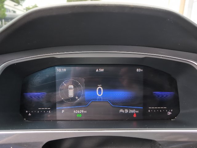 Used 2022 Volkswagen Tiguan SE FWD image 11