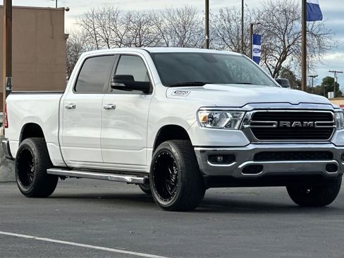 Used 2019 RAM 1500 Big Horn image 9
