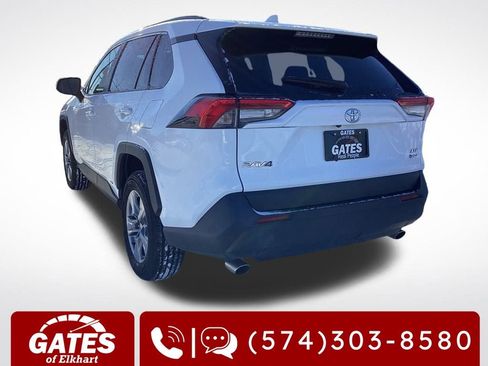 Used 2025 Toyota RAV4 XLE image 8
