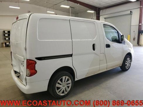 Used 2019 Nissan NV200 SV image 4