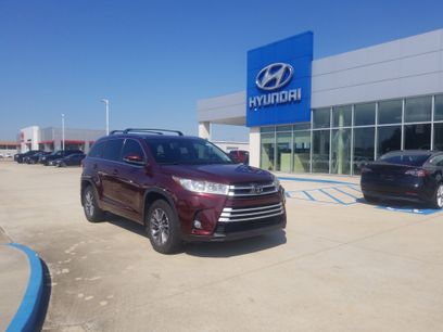 Used 2018 Toyota Highlander XLE