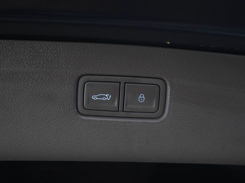 Used 2023 Genesis GV80 3.5T Advanced + AWD/4WD image 17