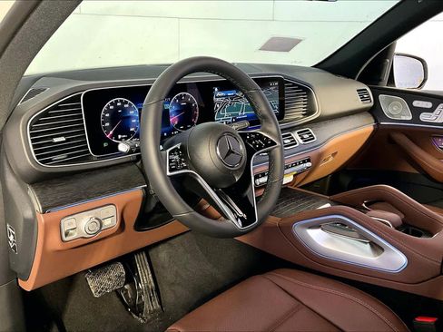 New 2026 Mercedes-Benz GLE 350 4MATIC image 9