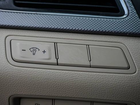 Used 2015 Hyundai Sonata SE w/ Winter Package FWD image 19