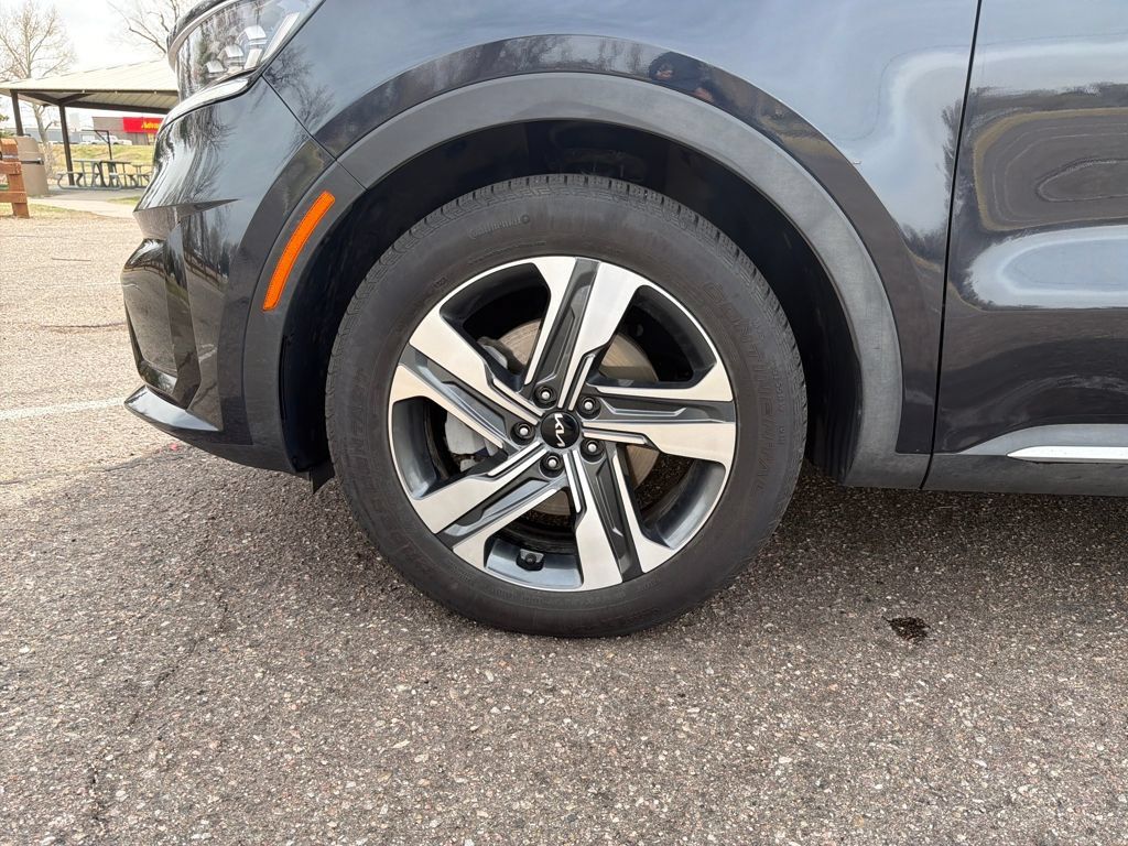 Used 2023 Kia Sorento SX Prestige AWD/4WD image 16