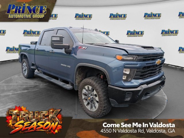 Used 2024 Chevrolet Silverado 2500 Custom w/ Custom Value Package AWD/4WD image 1