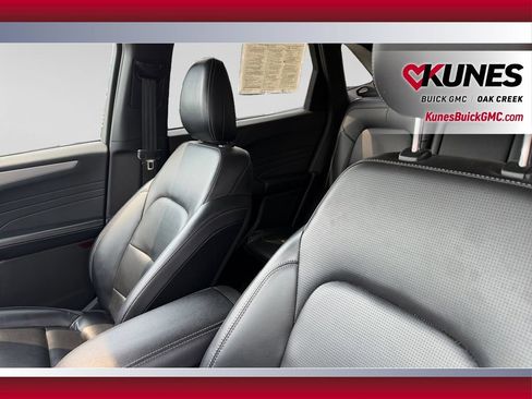 Used 2023 Ford Escape Platinum AWD/4WD image 23