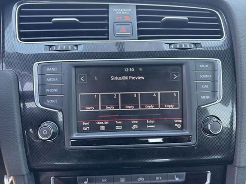 Used 2017 Volkswagen GTI S image 9