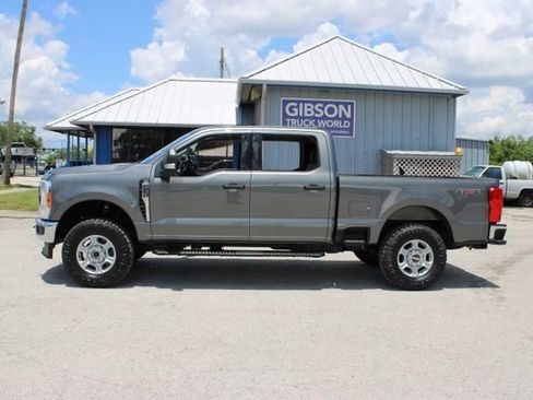 Used 2025 Ford F250 XLT AWD/4WD image 6