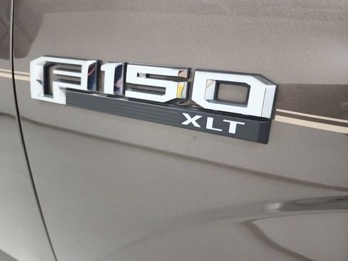 Used 2015 Ford F150 XLT w/ Equipment Group 301A Mid RWD image 14