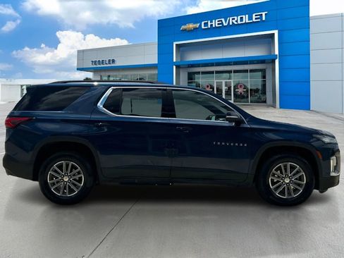 Used 2022 Chevrolet Traverse LT FWD image 4