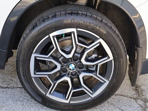 Used 2024 BMW X1 xDrive28i w/ Premium Package AWD/4WD image 41