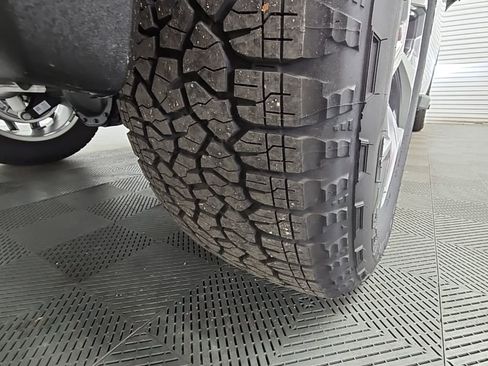 New 2026 GMC Sierra 1500 SLT w/ SLT Premium Plus Package image 52