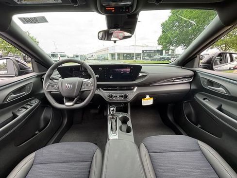 New 2026 Buick Envista Preferred w/ Convenience I Package FWD image 3