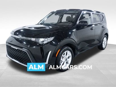 Used 2025 Kia Soul LX w/ LX Technology Package