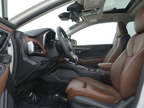 Used 2024 Subaru Outback Touring AWD/4WD image 24