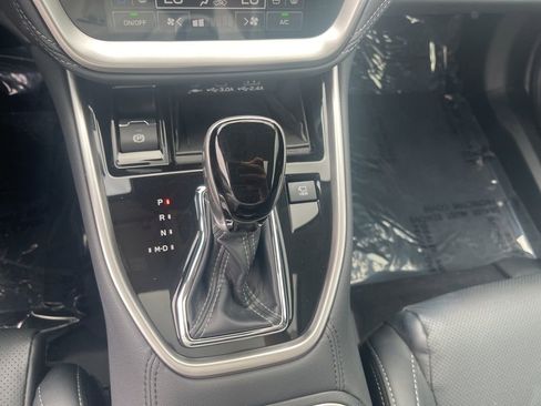 Certified 2025 Subaru Outback Touring w/ Popular Package #2 image 15