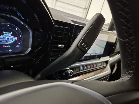 New 2026 GMC Sierra 2500 SLE w/ SLE Value Package; image 16