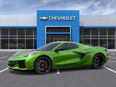 New 2026 Chevrolet Corvette Z06 w/ Z07 Performance Package RWD image 2