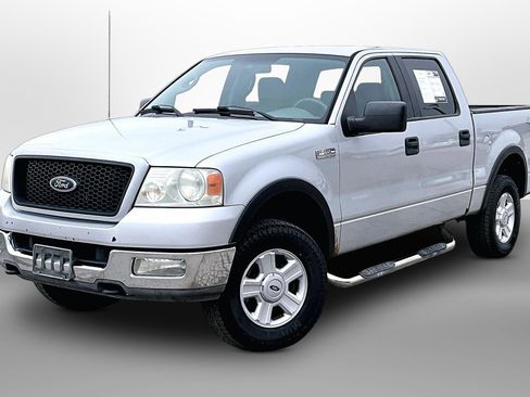Used 2004 Ford F150 XLT image 12