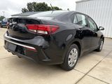 Used 2022 Kia Rio LX image 4