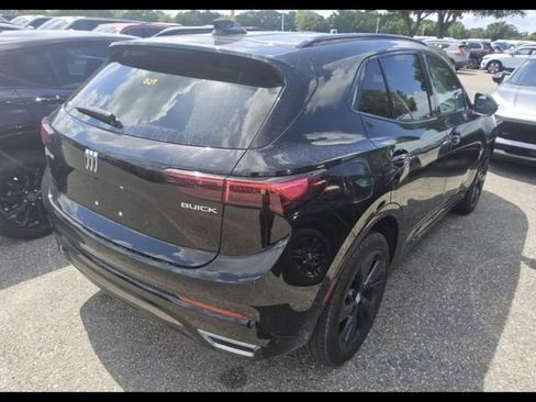 Used 2025 Buick Envision Sport Touring AWD/4WD image 2