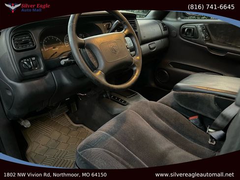 Used 2000 Dodge Dakota Sport image 6