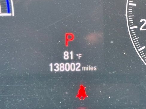 Used 2019 Honda Accord Touring image 10