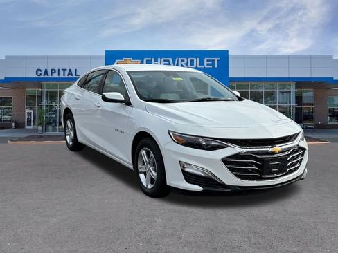 New 2025 Chevrolet Malibu LS w/ Driver Confidence Package FWD image 12