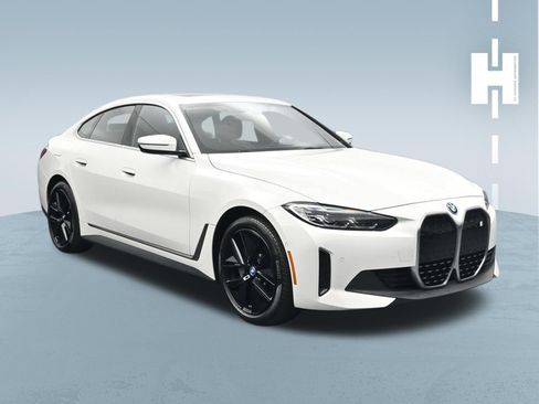 Used 2023 BMW i4 eDrive35 w/ Premium Package RWD image 2
