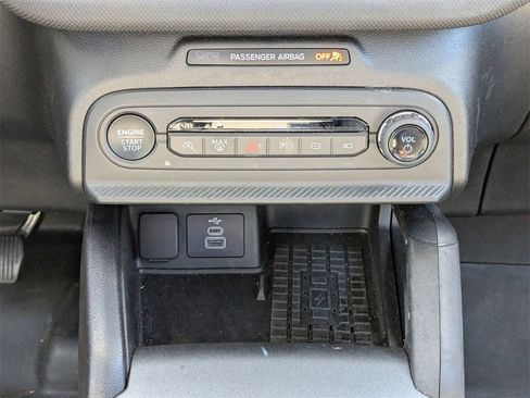 Used 2025 Ford Bronco Sport Badlands image 29