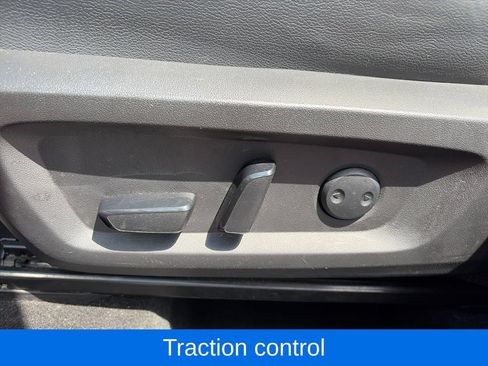 Used 2022 Mitsubishi Outlander SEL AWD/4WD image 18