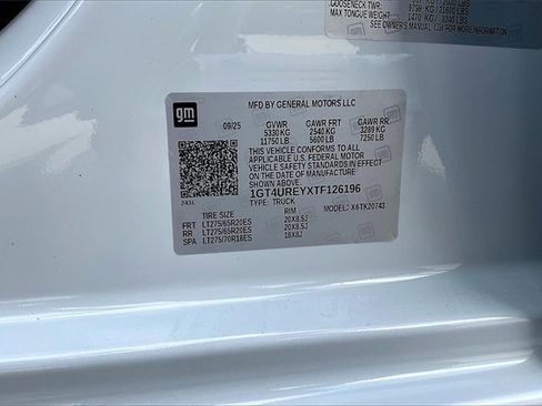 New 2026 GMC Sierra 2500 Denali w/ Denali Reserve Package image 13