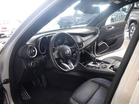 Used 2022 Alfa Romeo Giulia Ti RWD image 24