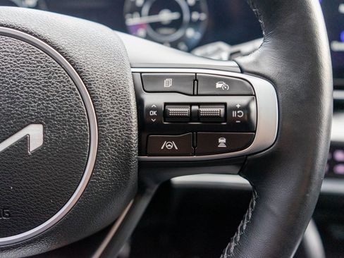 Certified 2025 Kia Sportage SX image 20