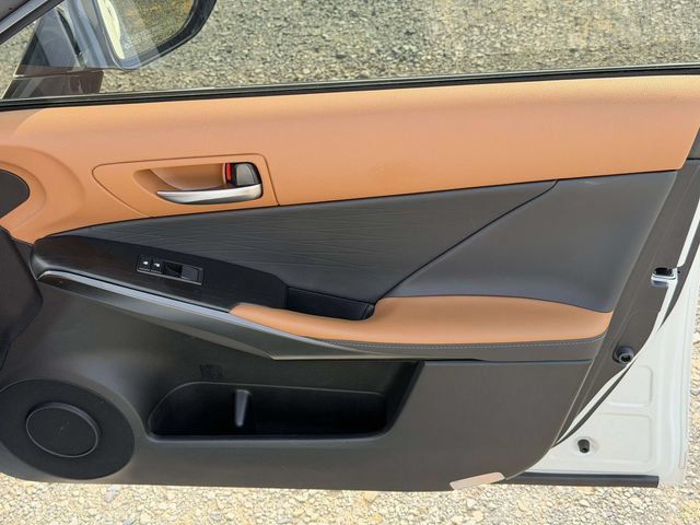 Used 2023 Lexus IS 300 AWD w/ Premium Package image 8