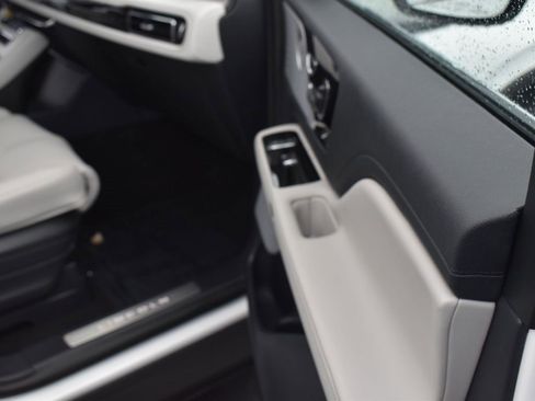 New 2025 Lincoln Aviator Reserve w/ Equipment Group 201A image 17