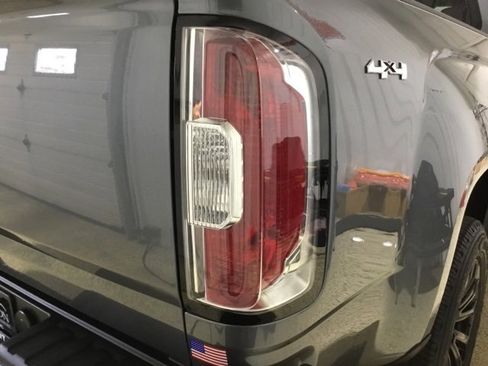 Used 2022 GMC Canyon Elevation w/ Trailering Package image 19