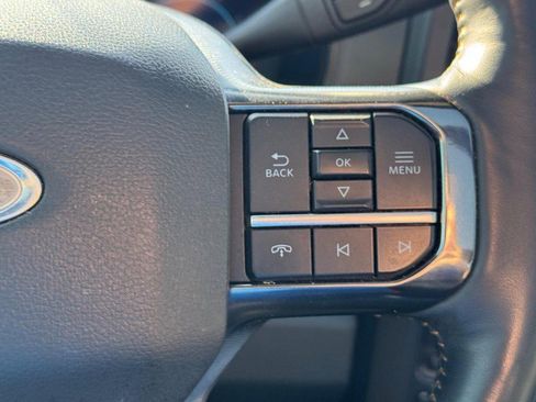 Used 2023 Ford F350 Platinum image 23